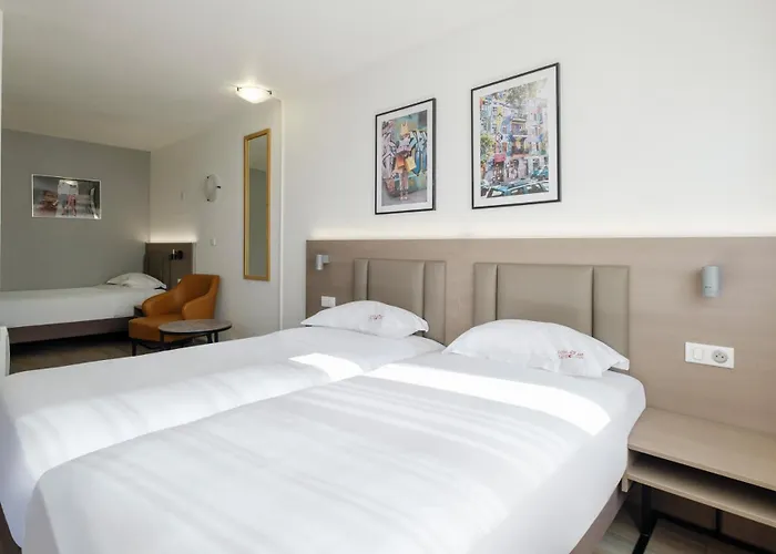 Hotel Tambourin